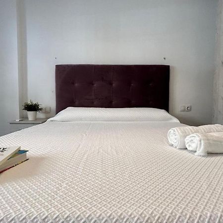 Hostel Piso Compartido Delyrent Acosta Jaén Exterior foto