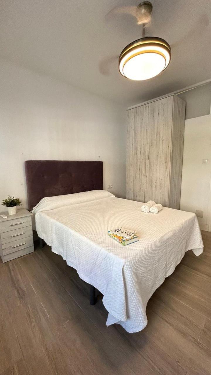 Hostel Piso Compartido Delyrent Acosta Jaén Exterior foto